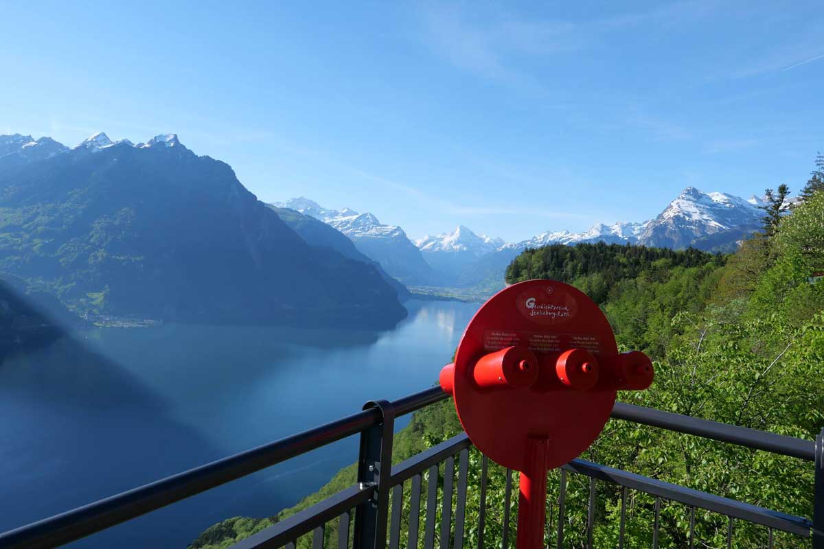 Mit dem Goldi-Familiensafari-Ticket auf den Seelisberg.